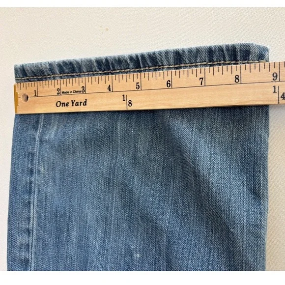 BKE Carter Straight Leg Jeans Mens 32x33 Light Wash Distressed Blue Denim - Picture 11 of 13